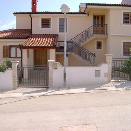 Villa Marianne Vinkuran Exterior photo